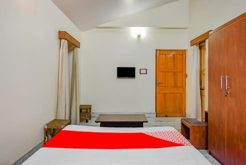 Oyo Retro Residency Ξενοδοχείο Durgāpur Εξωτερικό φωτογραφία