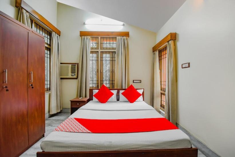 Oyo Retro Residency Ξενοδοχείο Durgāpur Εξωτερικό φωτογραφία