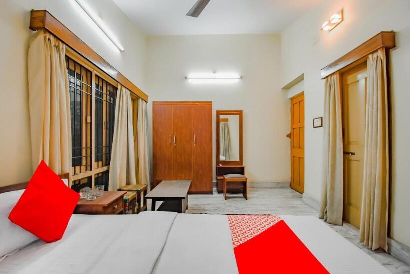 Oyo Retro Residency Ξενοδοχείο Durgāpur Εξωτερικό φωτογραφία